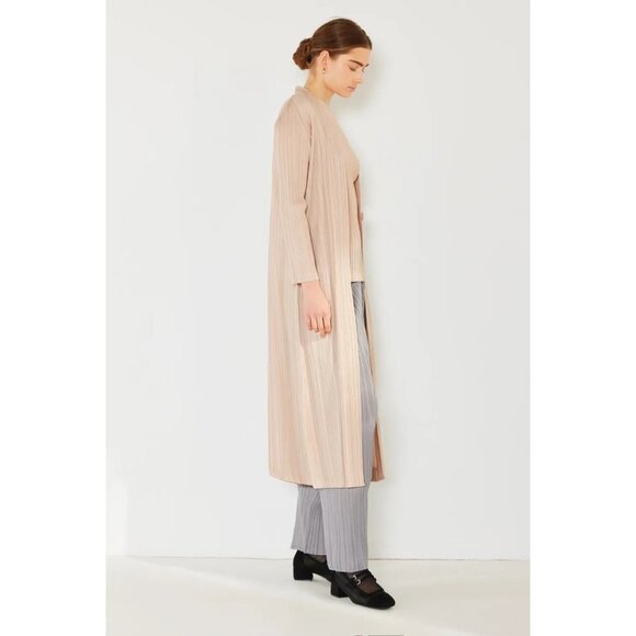 Marina West Swim Pleated Long Sleeve Cardigan - Picture 4 of 6